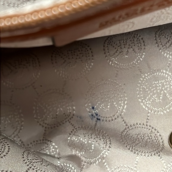 Michael Kors Hamilton Large Logo Tote - Picture 16 of 16